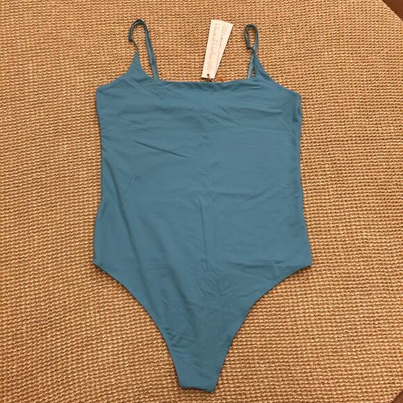 House of Harlow 1960 All Day Contour Bodysuit - L - Blue - Picture 12 of 12